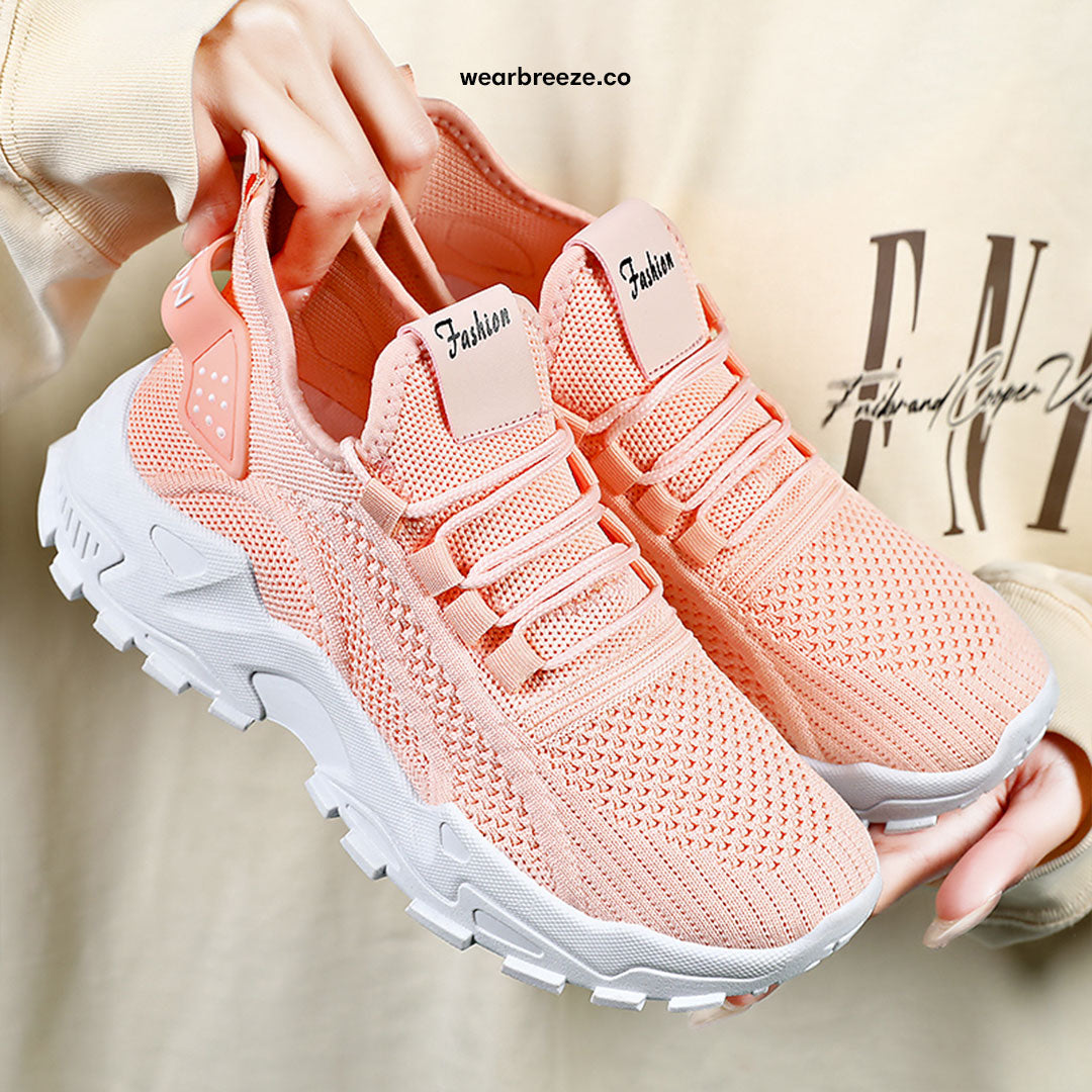 Cross - Women's Ultra Comfortable Shoes